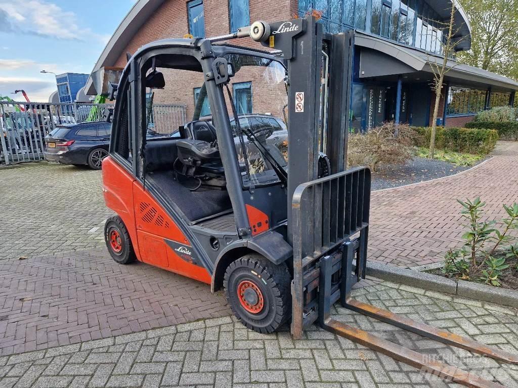 Linde H25D-02 Carretillas diesel