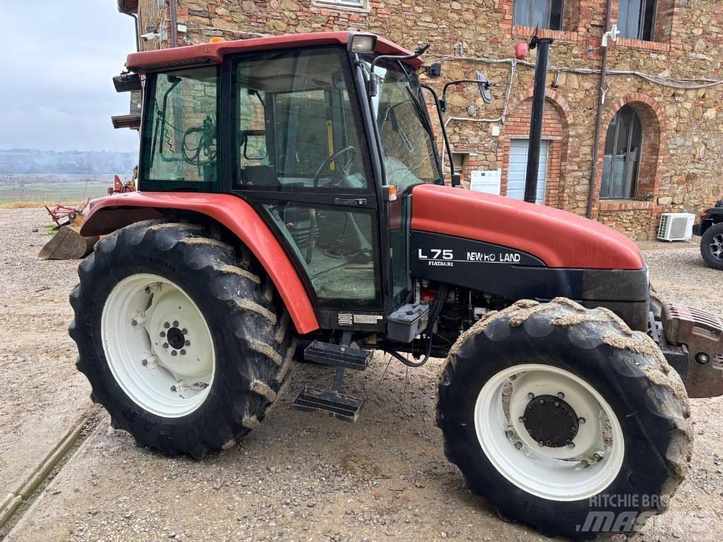 New Holland L 75 Tractores