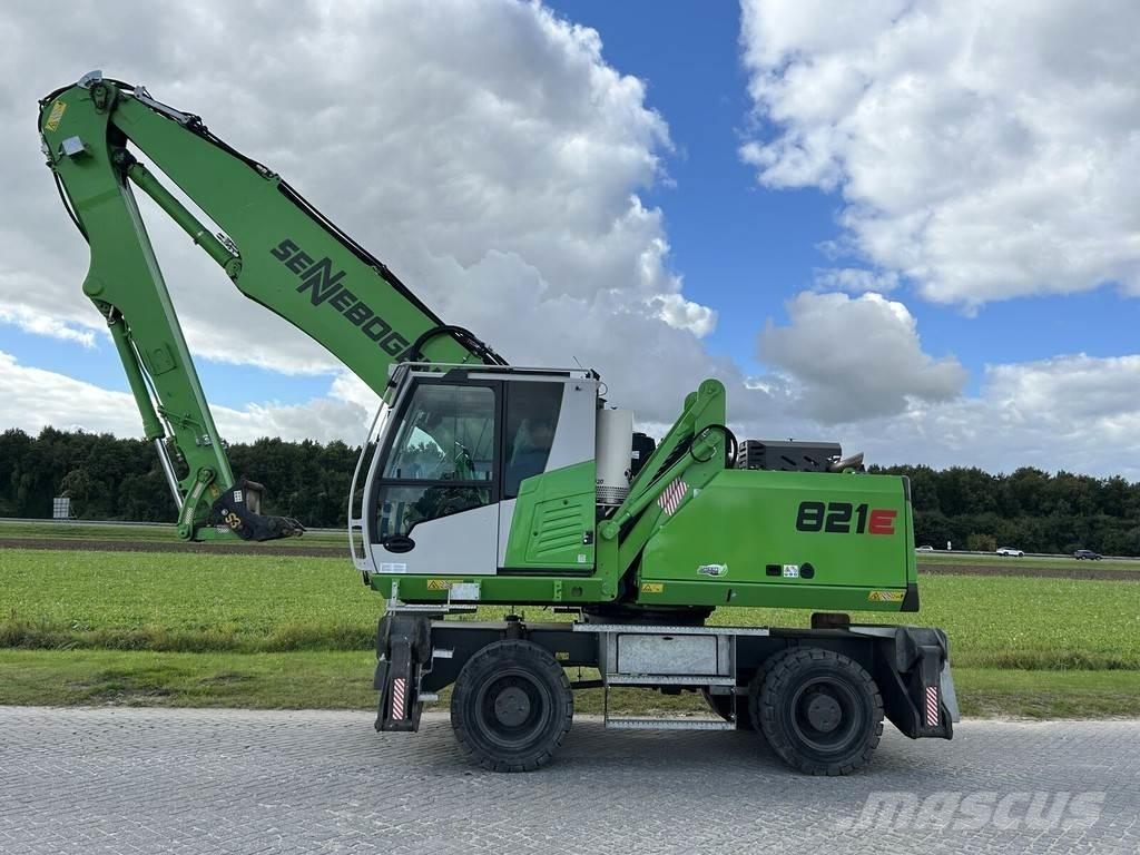 Sennebogen 821MET5 Excavadoras de manutención