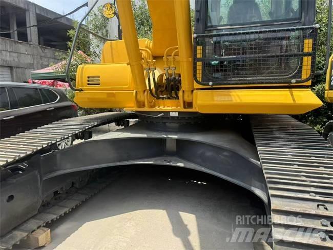 Komatsu PC 220-8 Excavadoras de cadenas