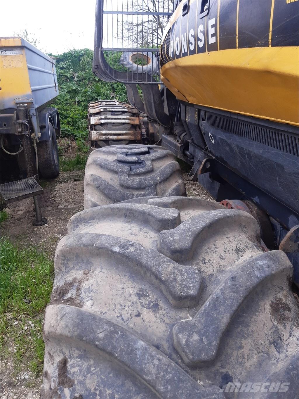 Ponsse Wisent 8W Autocargadoras