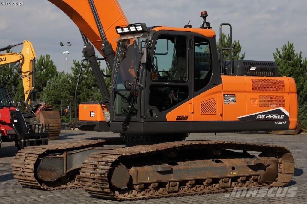 Doosan DX 225 LC-7 Excavadoras de cadenas