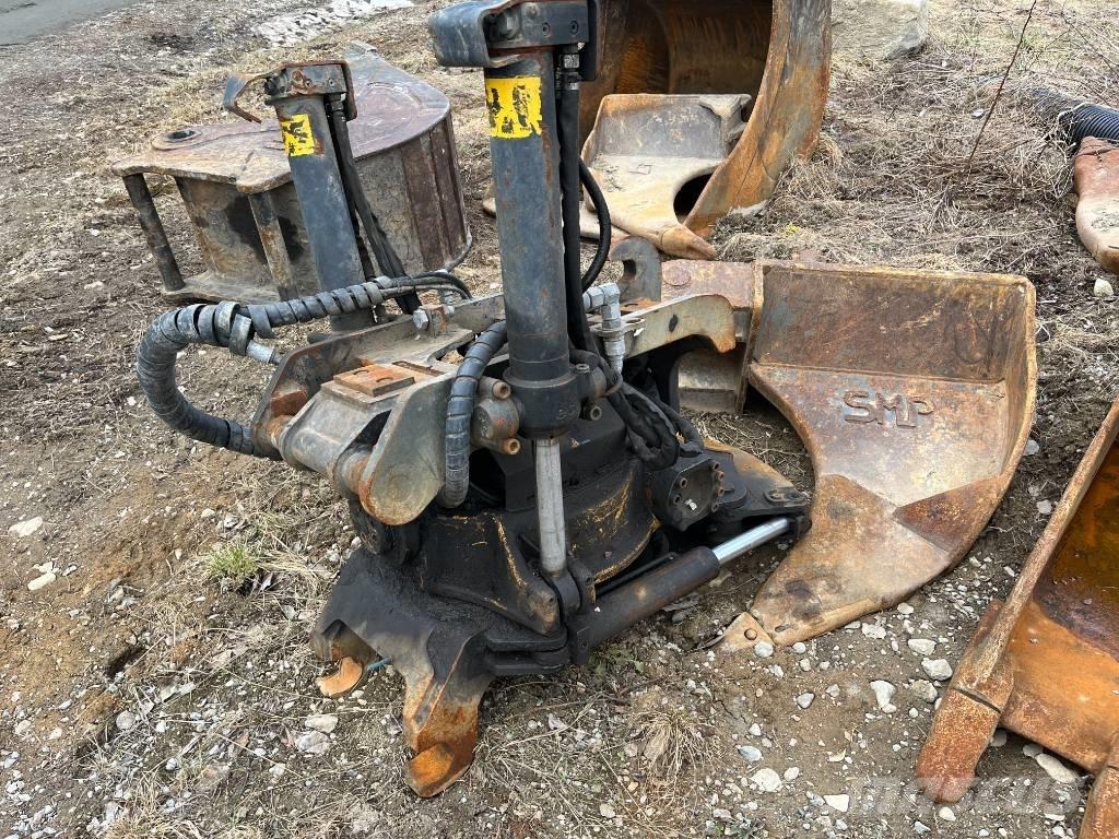 Hyundai HX 235 LCR Excavadoras de cadenas