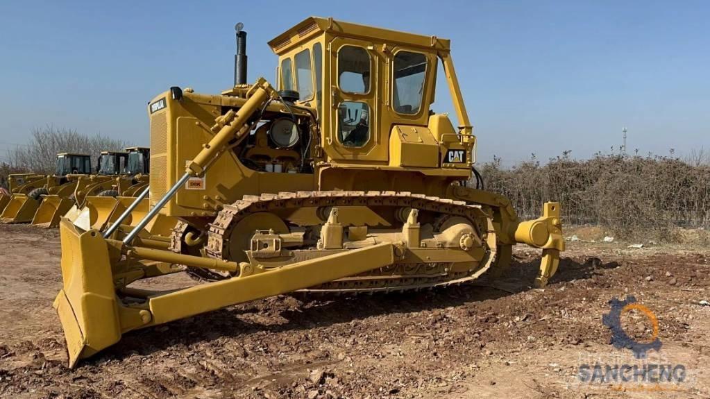 CAT D 8 K Buldozer sobre oruga