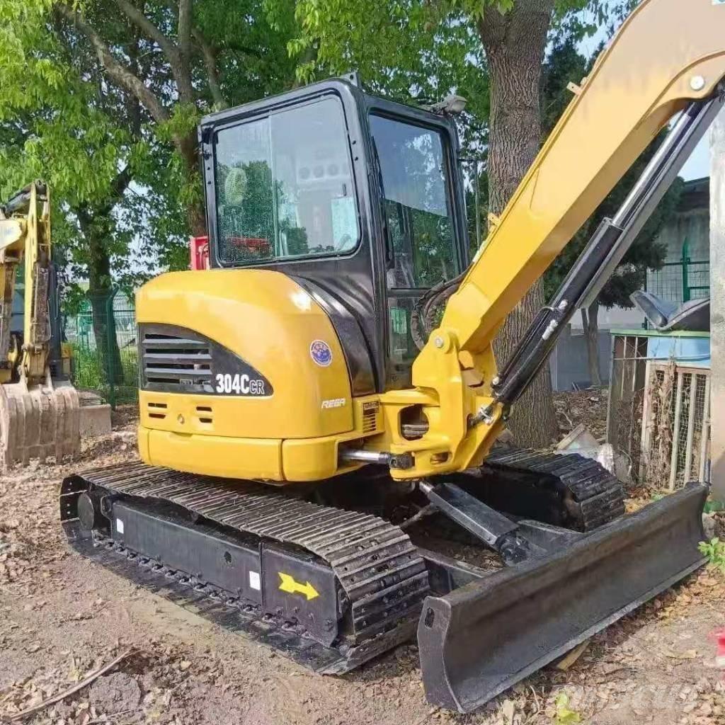 CAT 304 CR Mini excavadoras < 7t