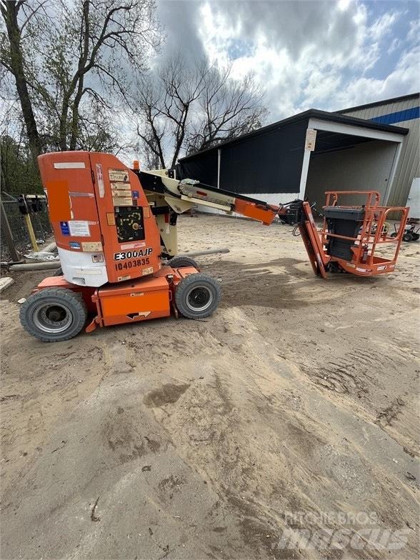 JLG E 300 AJP Plataformas tijera