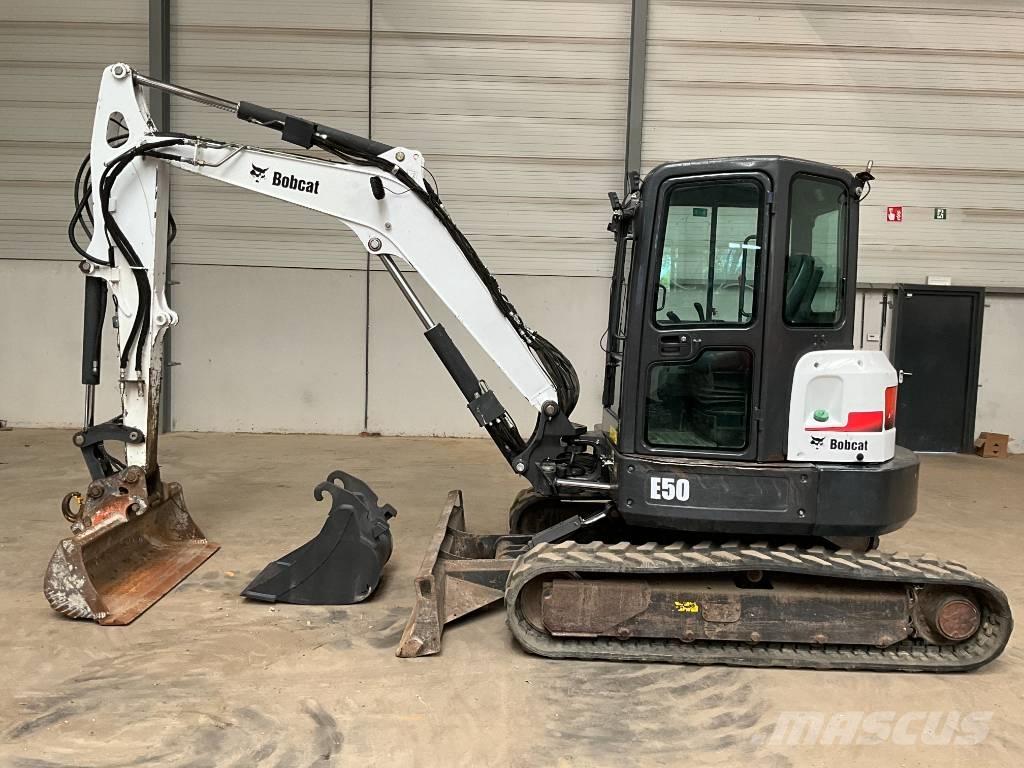 Bobcat E 50 EM Mini excavadoras < 7t