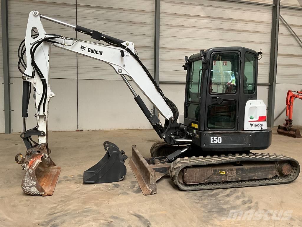 Bobcat E 50 EM Mini excavadoras < 7t