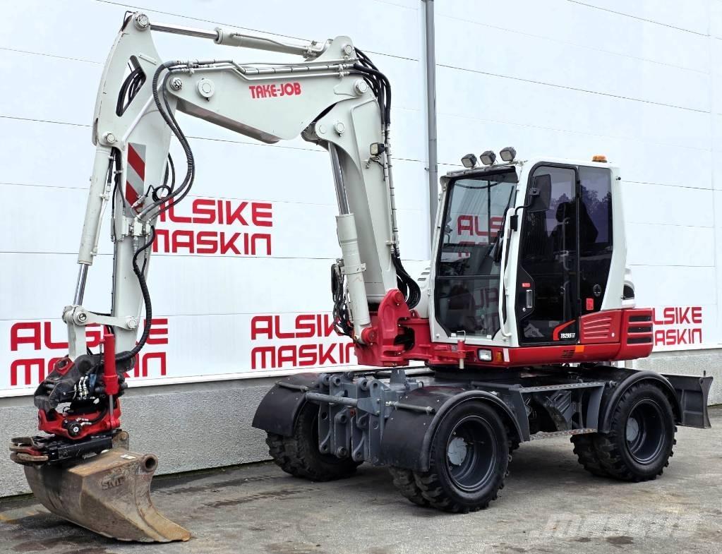 Takeuchi TB 295 W Excavadoras de ruedas