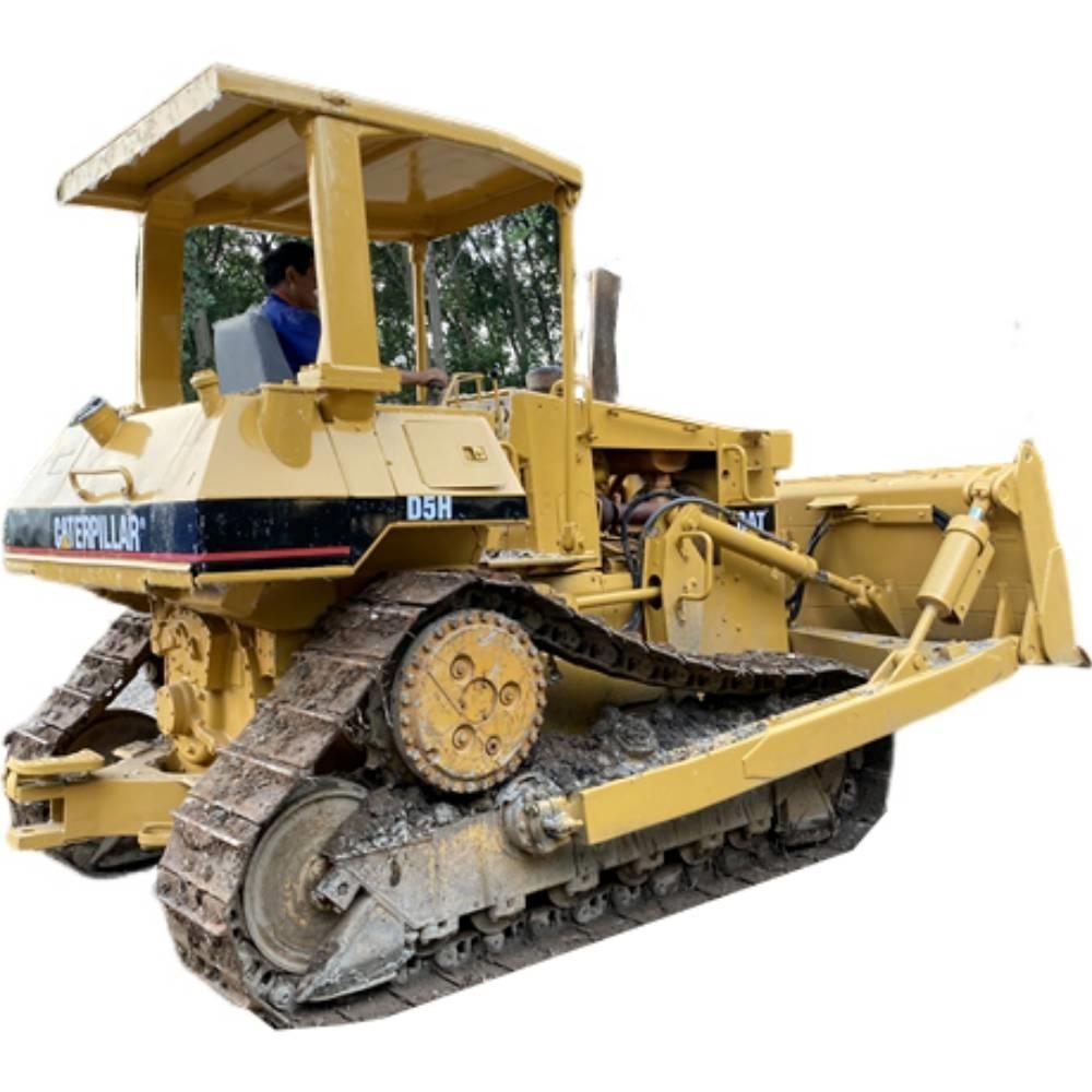 CAT D5H Buldozer sobre oruga