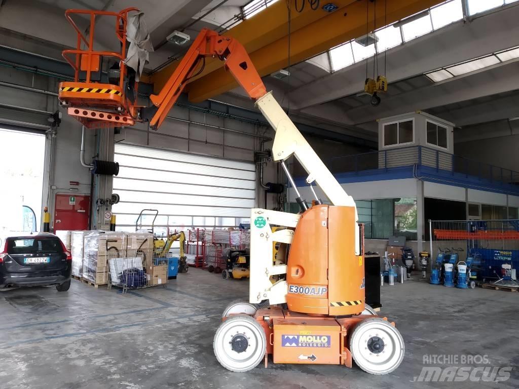 JLG E 300 AJP Plataforma de trabajo articulada