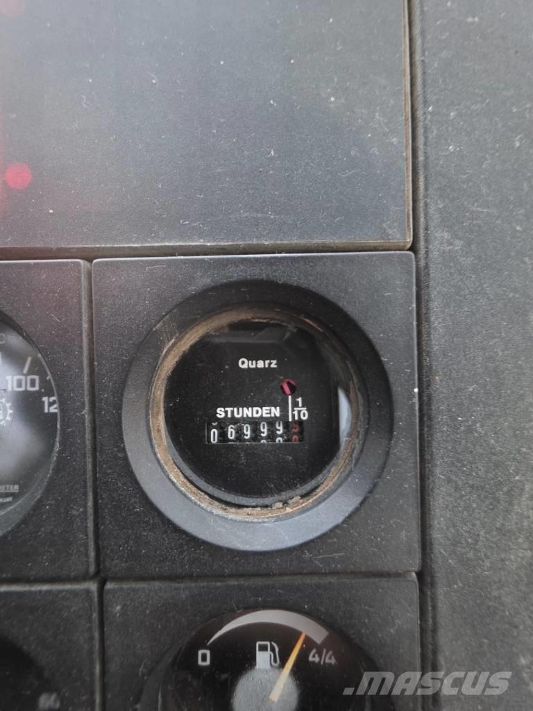 O&K L 25 Cargadoras sobre ruedas