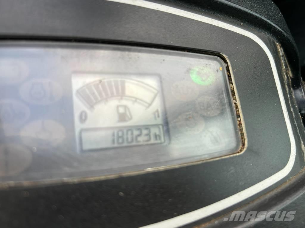 JCB 8026 CTS Mini excavadoras < 7t