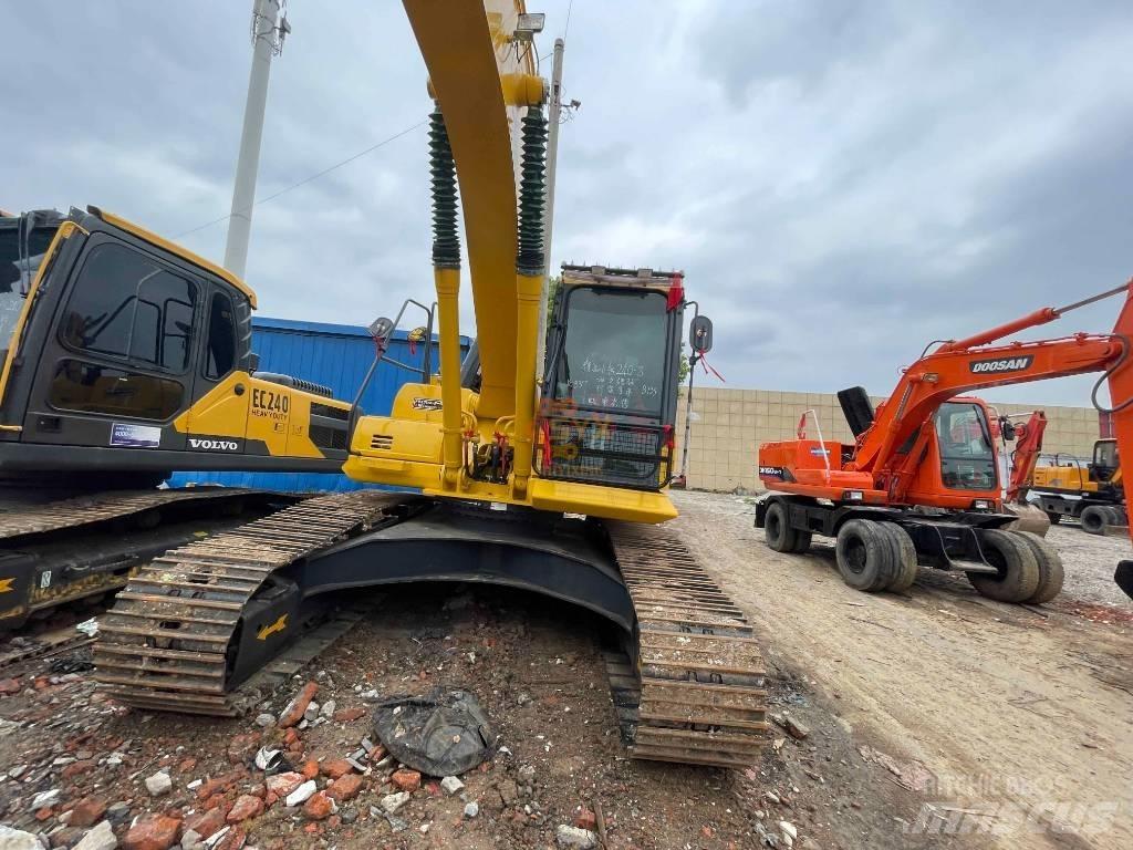 Komatsu PC 240-8 Excavadoras de cadenas