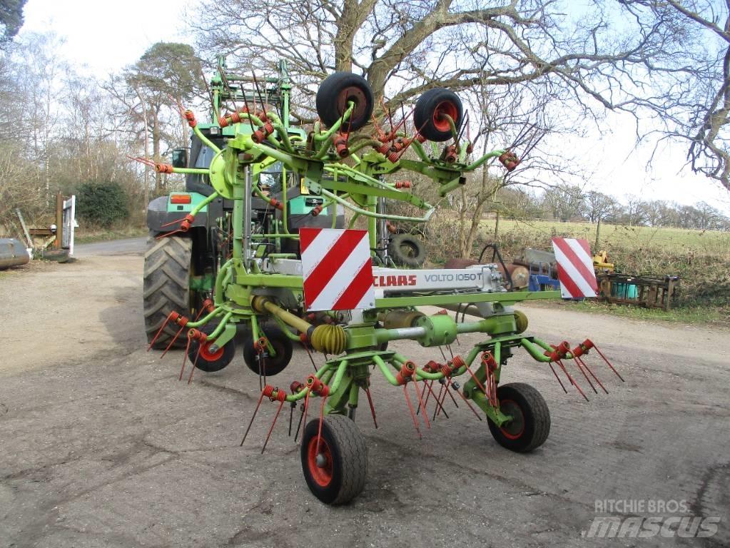 CLAAS Volto 1050 T Rastrillos y henificadores