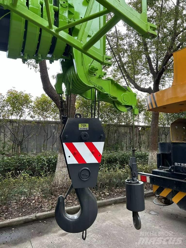 Zoomlion ZTC 700 V Grúas todo terreno