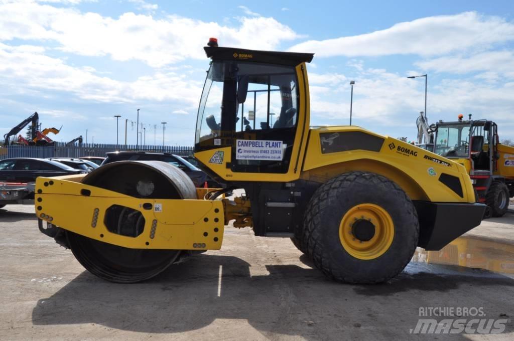 Bomag BW 213 D H-5 Rodillos de un solo tambor
