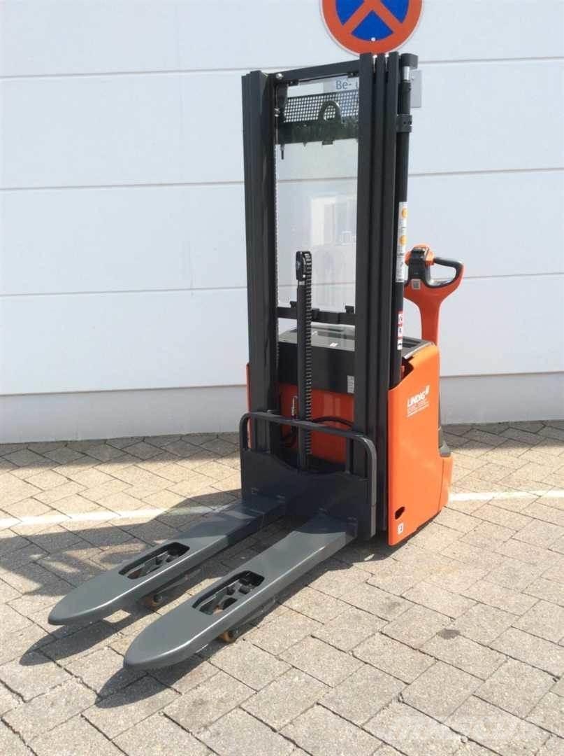 Linde L12I Apiladores eléctricos
