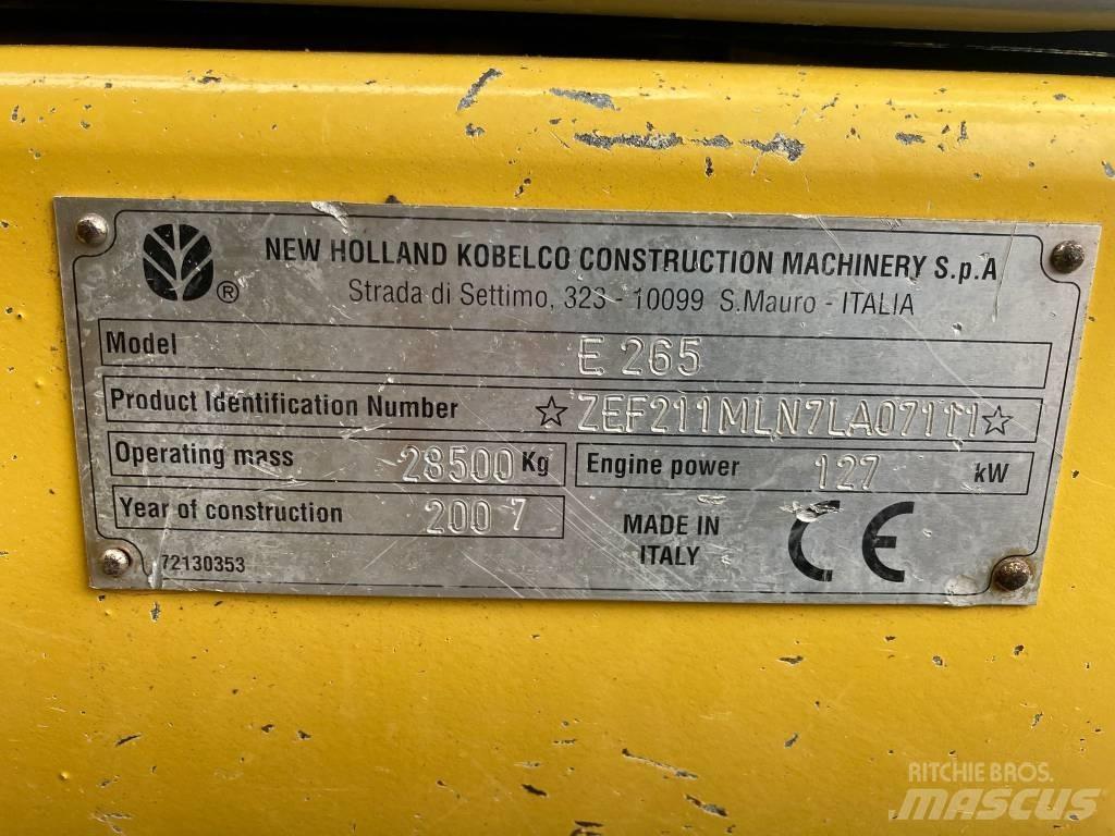 New Holland E 265 LC Excavadoras de cadenas