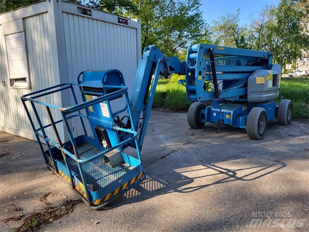 Genie Z-45/25J Otras furgonetas