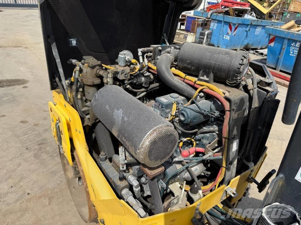 Bomag BW 100 AC-5 Rodillos combinados