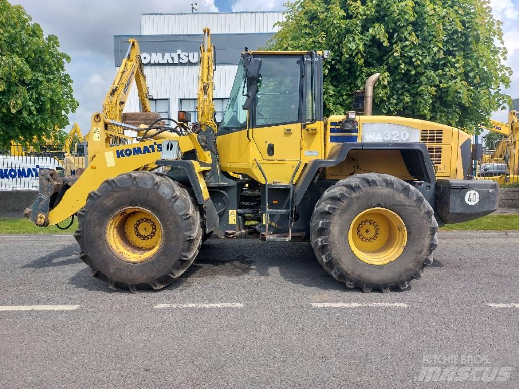 Komatsu WA320-5 Cargadoras sobre ruedas