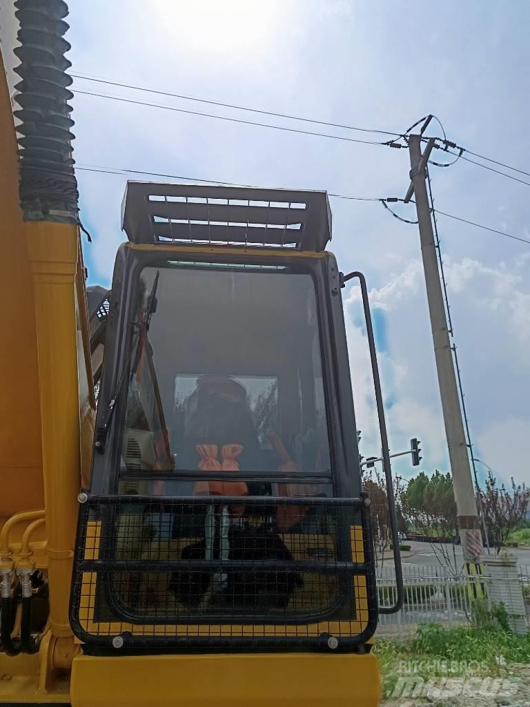 Komatsu PC 200 Excavadoras de cadenas