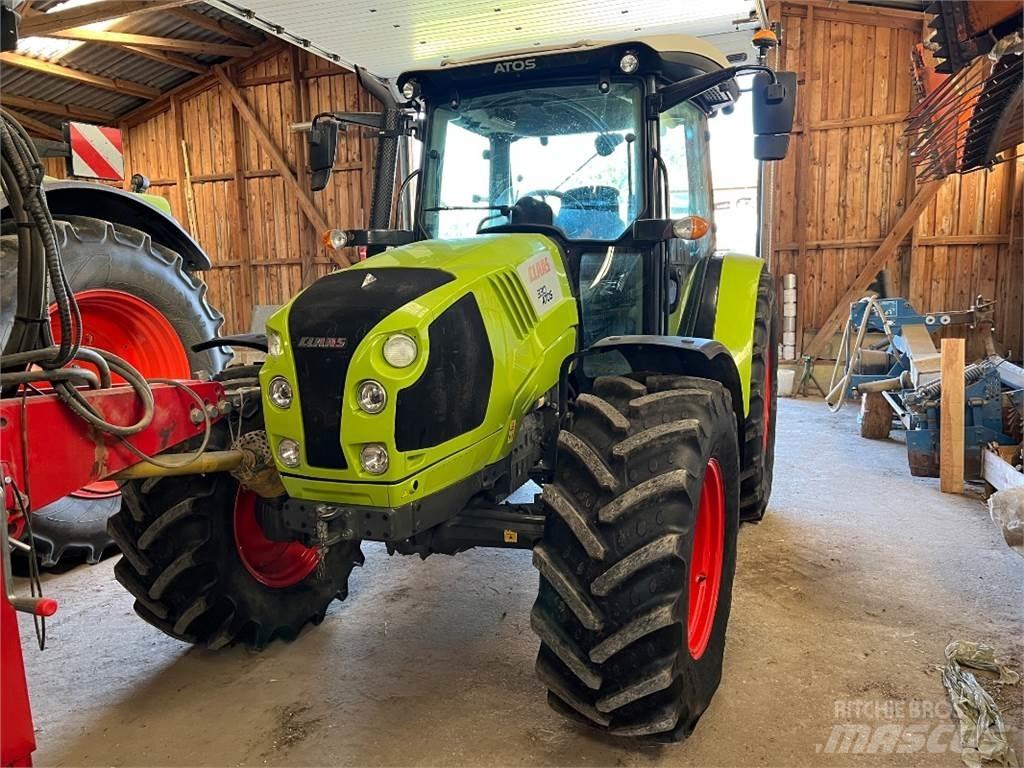 CLAAS ATOS 330 Tractores