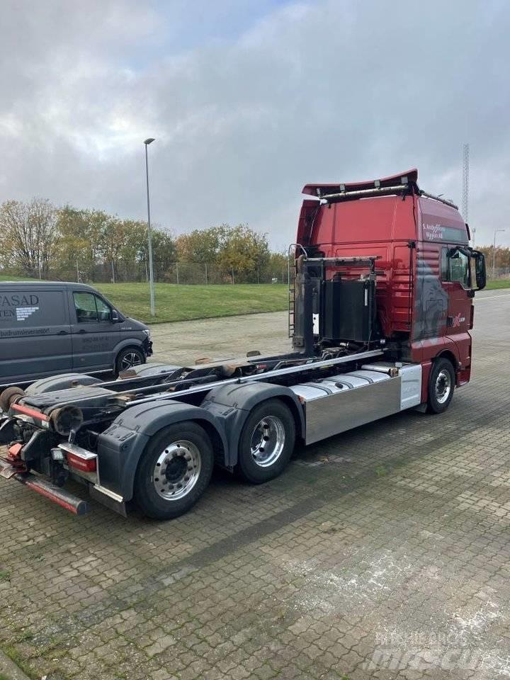 MAN TGX 26.510 Camiones polibrazo