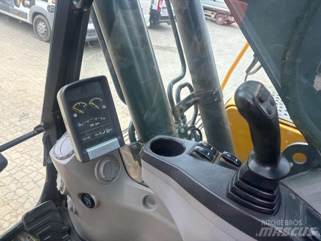 Volvo EC 220 D Excavadoras de cadenas