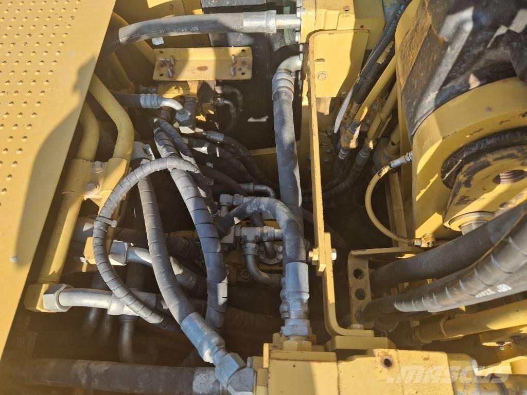 CAT 323D LRR * 2011r. * Excavadoras de cadenas