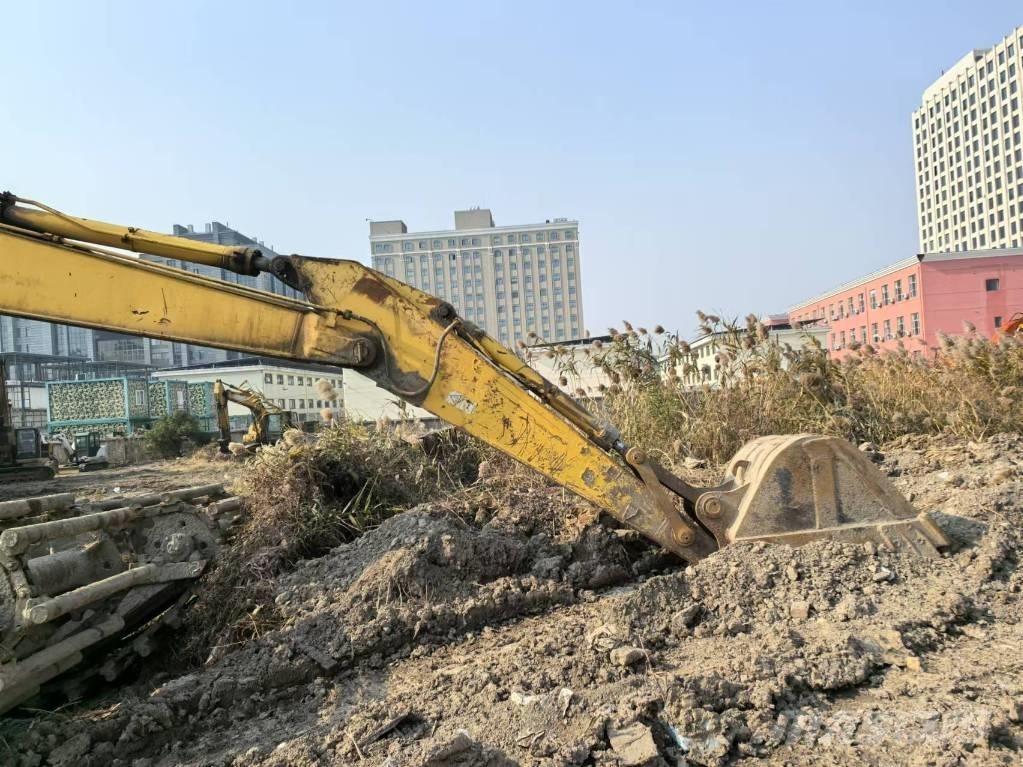 Komatsu PC 200-6 Excavadoras anfibio
