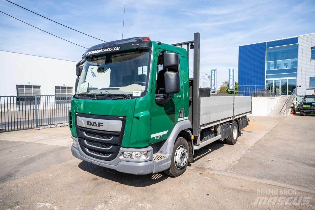 DAF LF 180 (10T.) Camiones plataforma