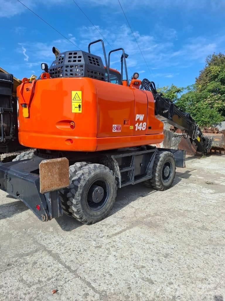 Komatsu PW 148-11 Excavadoras de ruedas