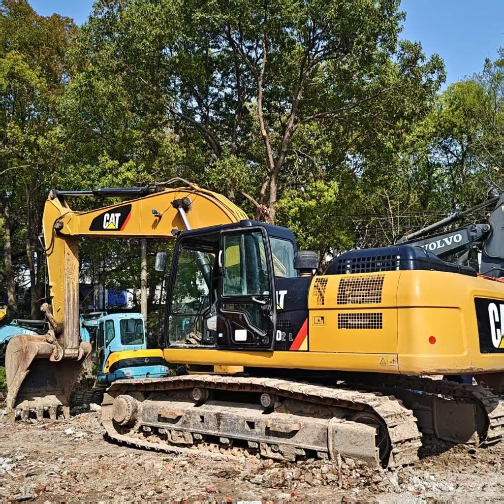CAT 320 D2 Excavadoras de cadenas