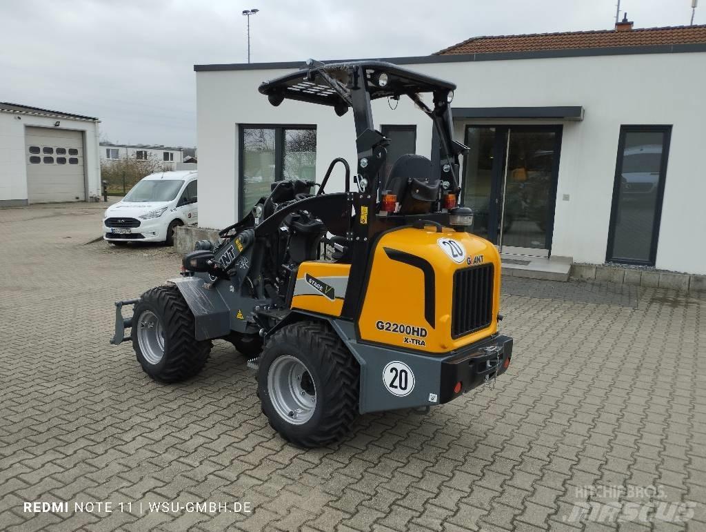 GiANT G2200 Xtra HD Palas cargadoras frontales