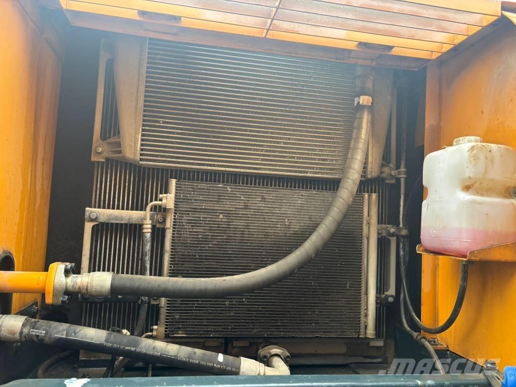 Hyundai 290LC-9 Excavadoras de cadenas