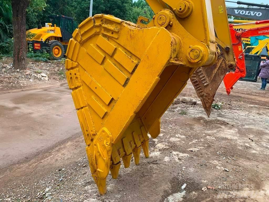 CAT 323 D L Excavadoras de cadenas
