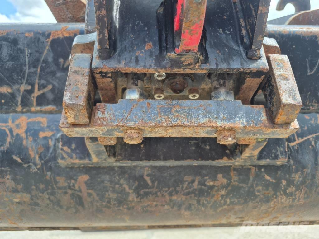 Sunward SWE 25 UF Mini excavadoras < 7t