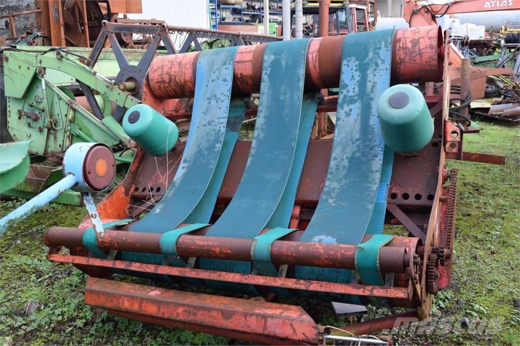 Kverneland UN7558 Envolvedoras