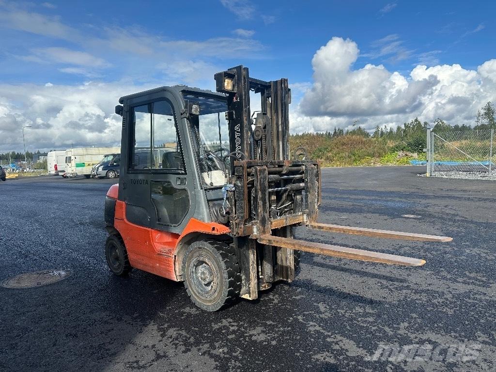Toyota 02-7 FDF 25 Carretillas diesel