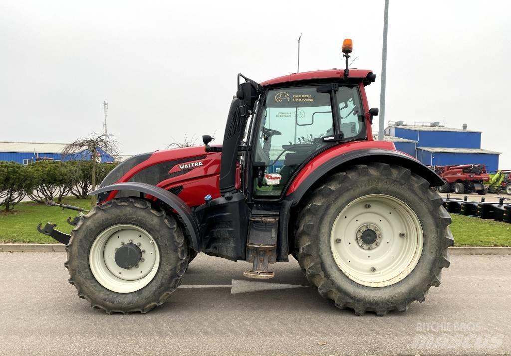Valtra T 234 A Tractores