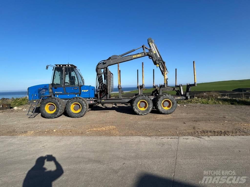Rottne F20E Autocargadoras