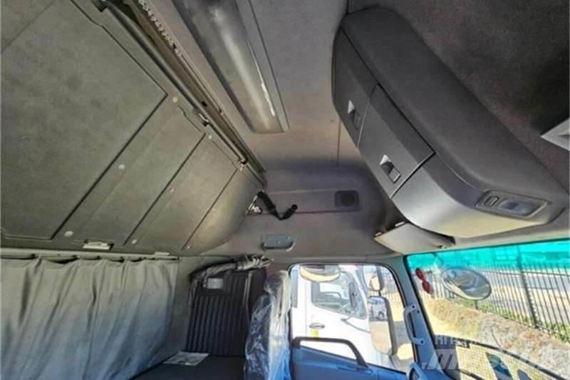 UD TRUCKS QUON Otros camiones