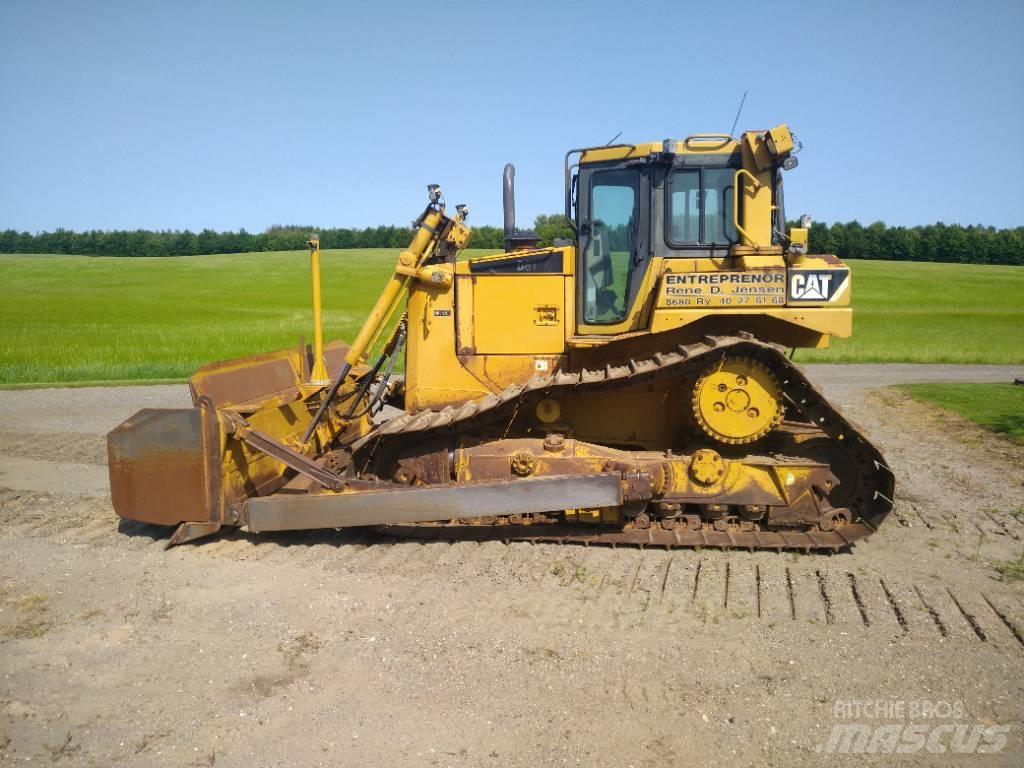 CAT D 6 T LGP Buldozer sobre oruga