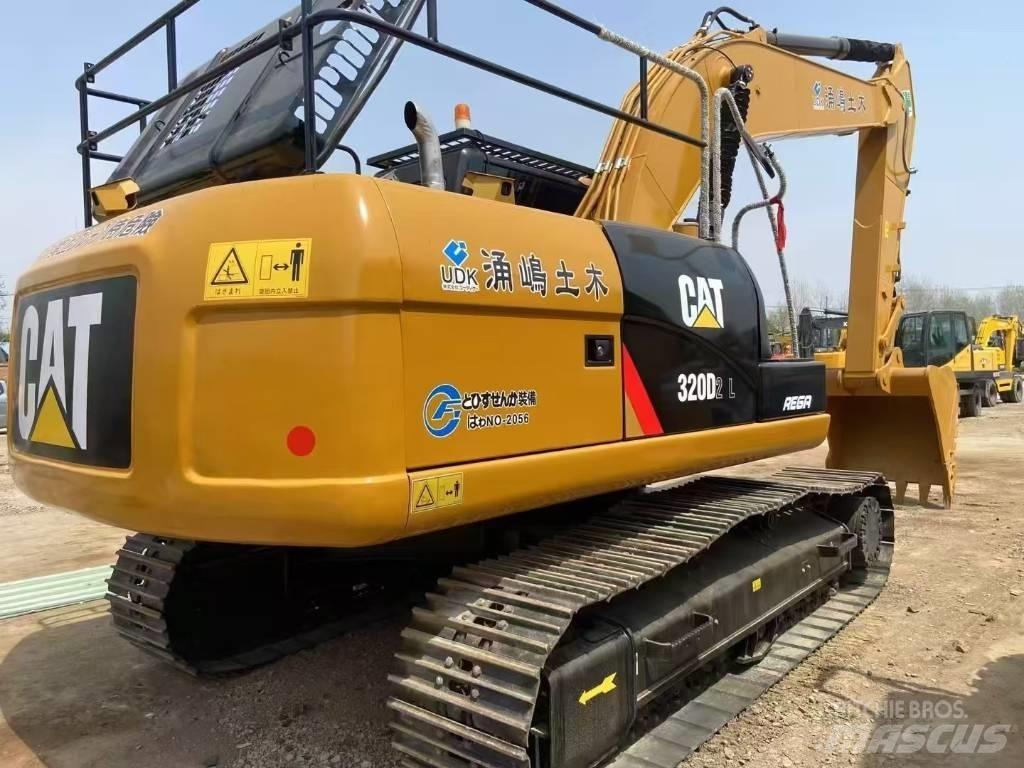 CAT 320D2L Excavadoras de cadenas