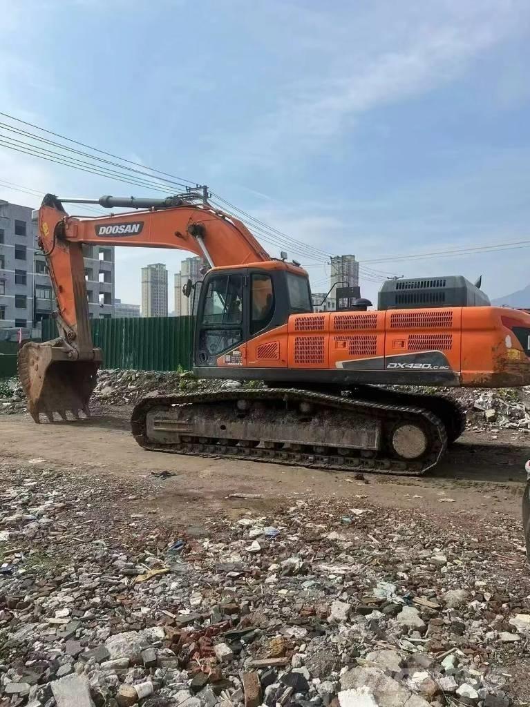 Doosan DX420LC Excavadoras de cadenas