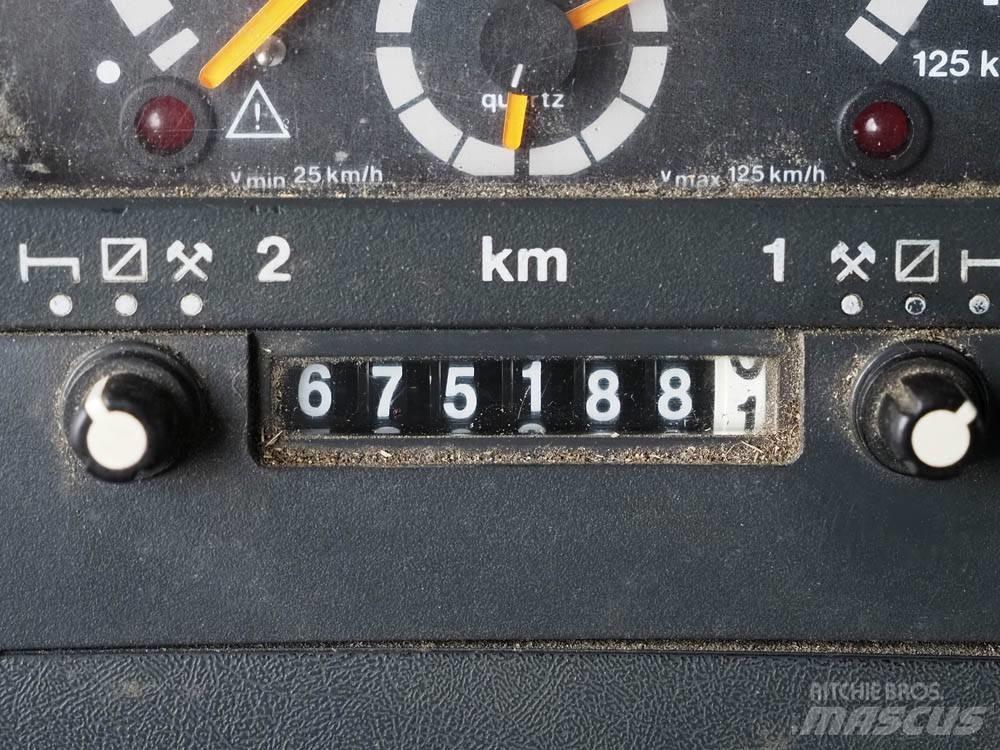 Scania 94 D 260 Camiones plataforma