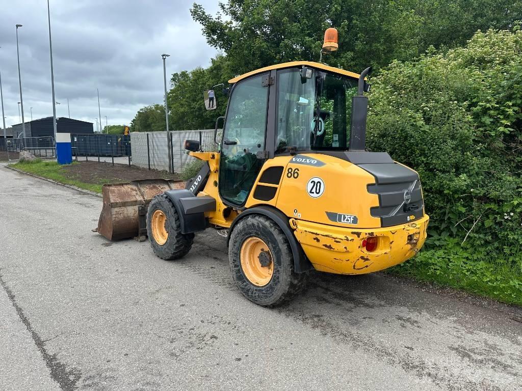 Volvo L 25 F Cargadoras sobre ruedas