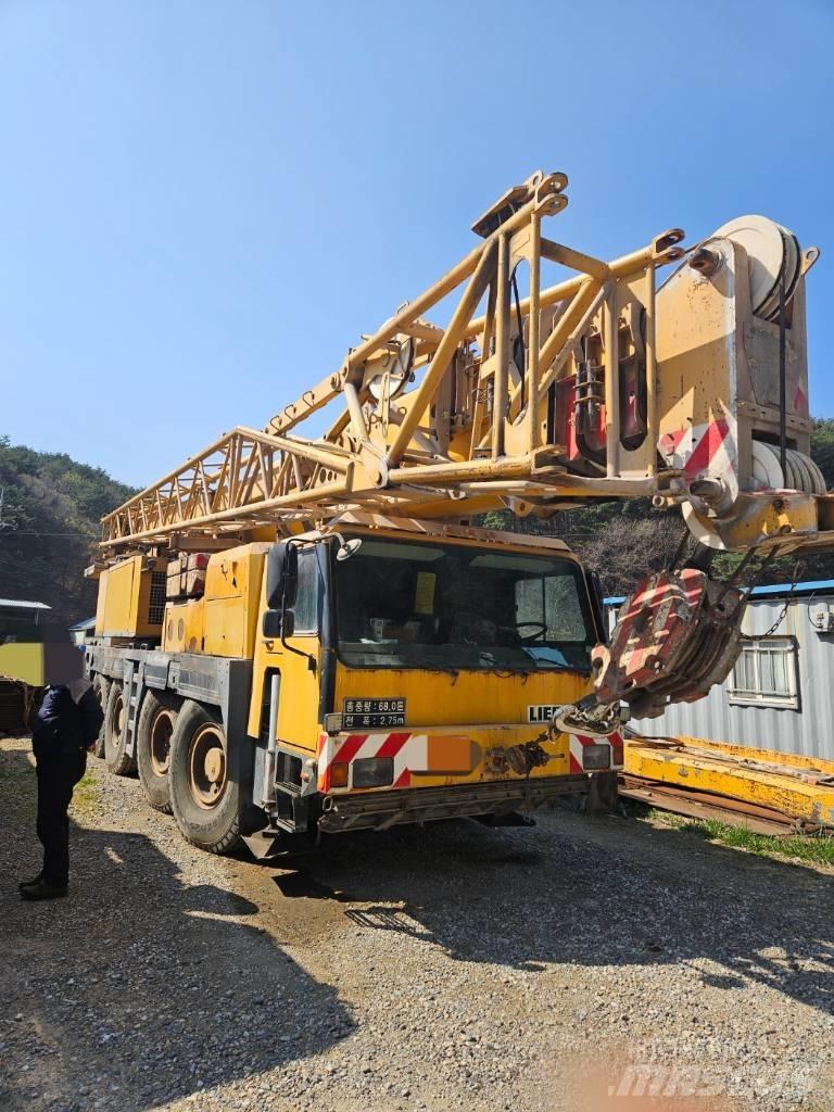 Liebherr LTM 1090-2 Grúas todo terreno